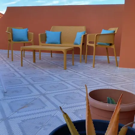 Break Apartment