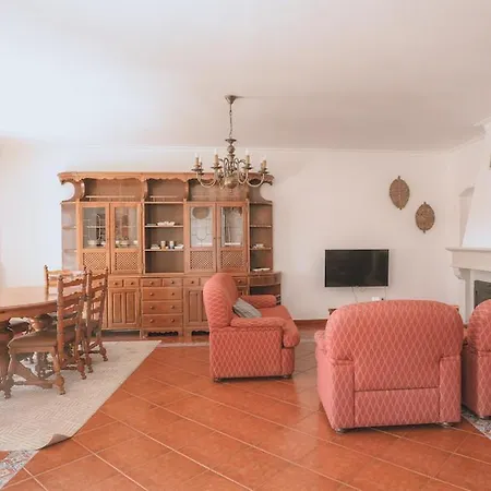 Break Apartment Peniche